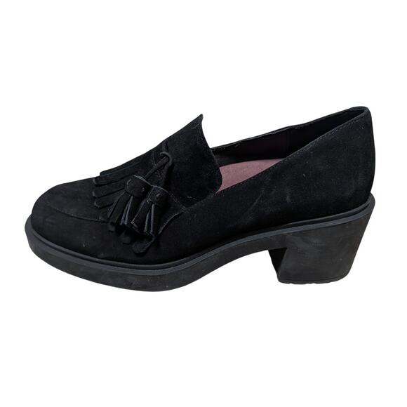AEROSOLES GIBES Black Suede, tasseled Loafer/Women's Dress Shoes/pumps; size 8 - Picture 2 of 13